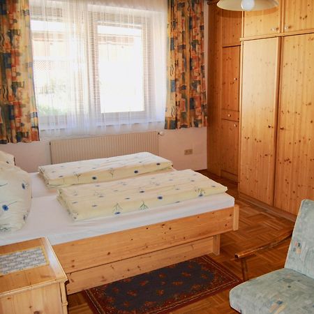 Fruehstueckspension Kirchenwirt Obervellach Exteriör bild